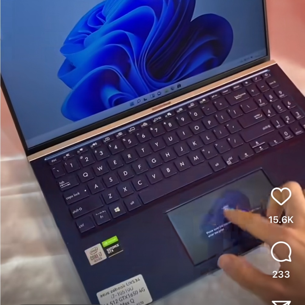 Laptop